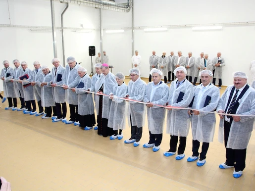 Oficjalne poświęcenie Fabryki Proszków Mlecznych Grupy Mlekovita w Wysokim Mazowieckim odbyło się z udziałem Minister Przedsiębiorczości i Technologii.