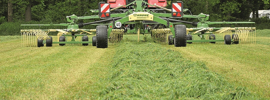 Idealna jakość paszy: jak najlepiej zebrać trawę?