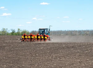 Wiosenne zasiewy 2022 w Ukrainie. Jakie problemy mają rolnicy?