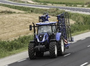 Traktorowy kalendarz adwentowy: New Holland T7.165